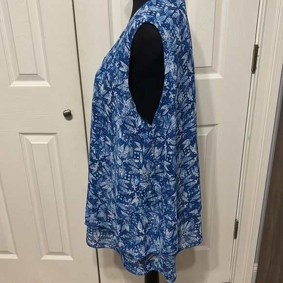 NorthStyle Plus Flyaway Top - Picture 6 of 12